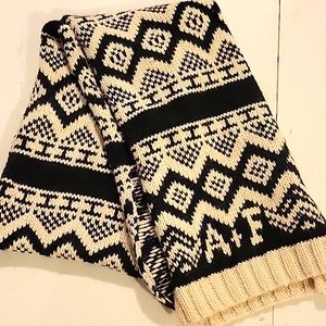 Abercrombie and Fitch scarf. Like new.